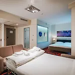Hotel Tallink & Conference 4*