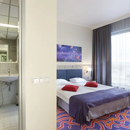 Tallink & Conference Hotel 4*