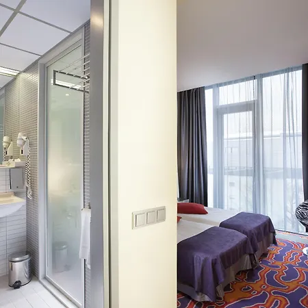 Hotel Tallink & Conference 4*