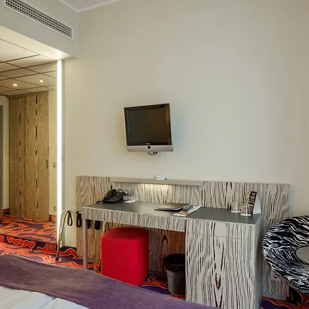 Tallink & Conference Hotel Reval