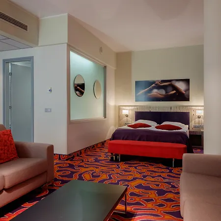 Tallink & Conference Hotel 4*