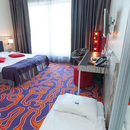 Tallink & Conference Hotel Reval