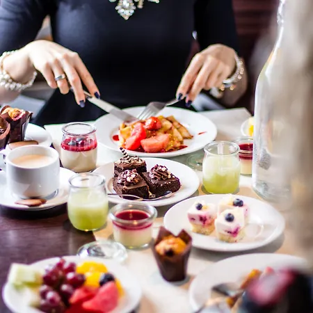 Tallink & Conference Hotel 4*