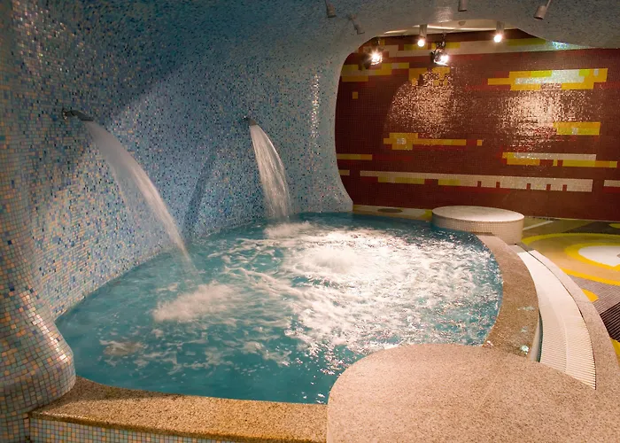 Tallink & Conference Hotel 4*