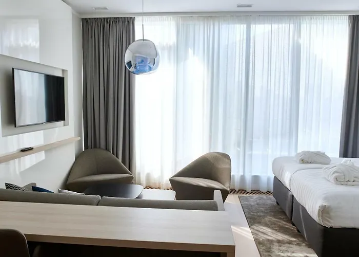 Hotell Tallink & Conference 4*