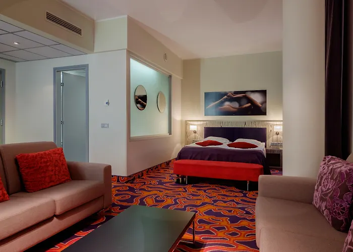 Tallink & Conference Hotel 4*