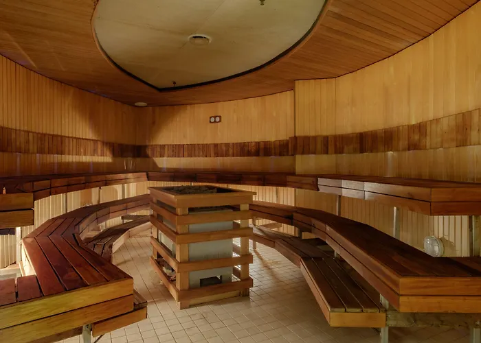 Hotel Tallink & Conference 4*